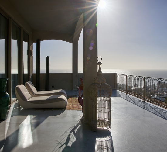 balcony_sunset_550x500