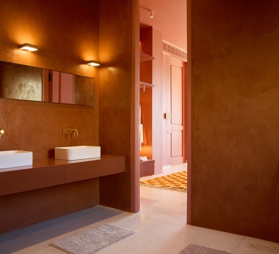 terracotta_bath2_550x500